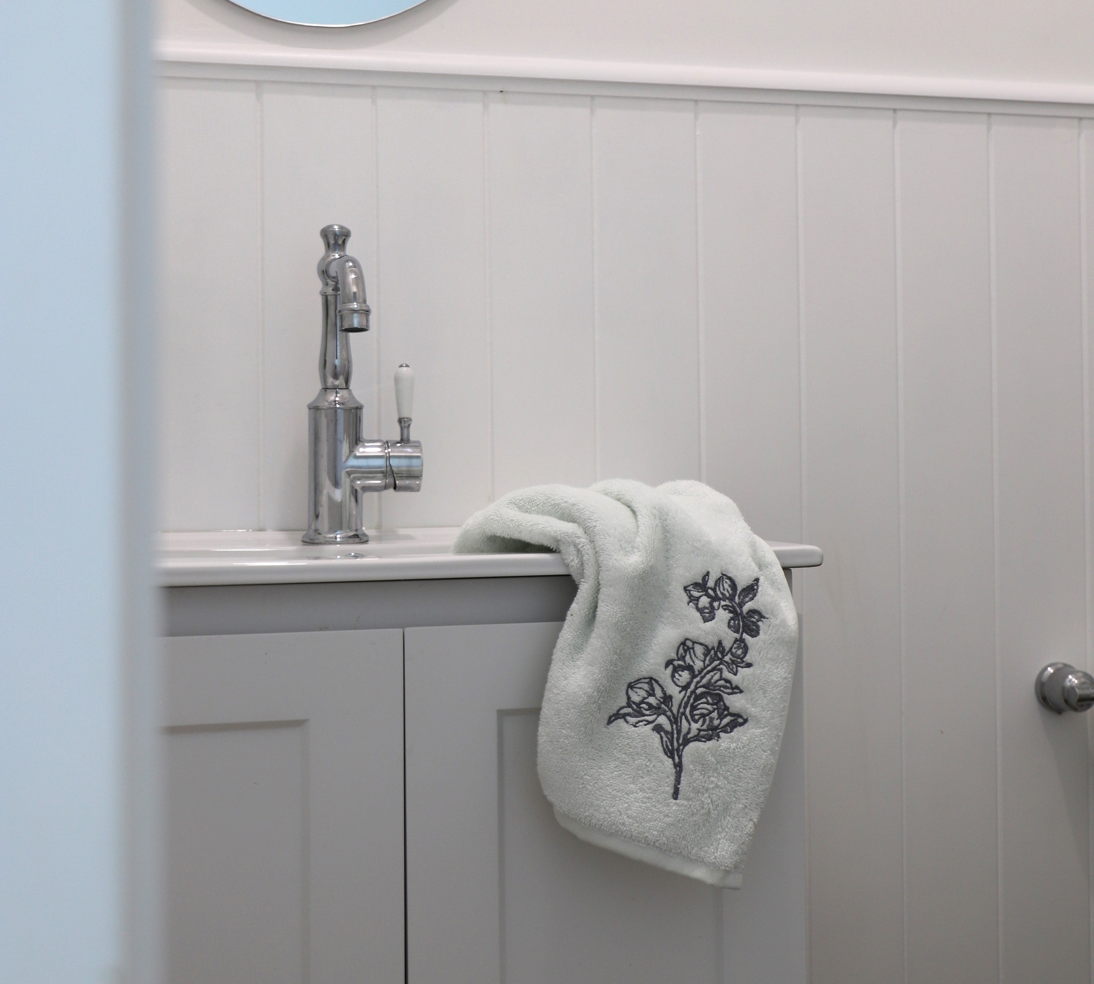 Adeline Joie Hand Towel - Syra Kalyva