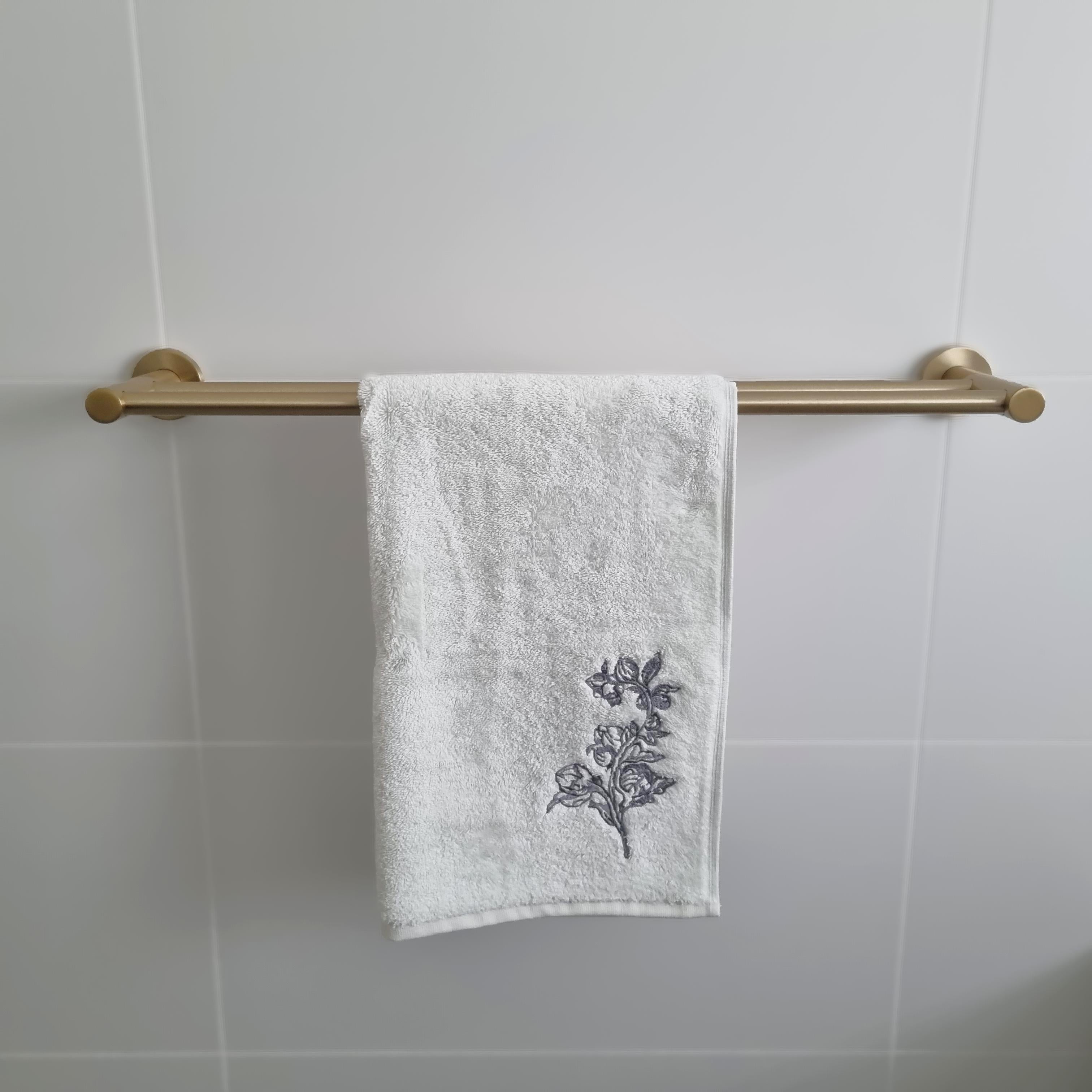 Adeline Joie Hand Towel - Syra Kalyva