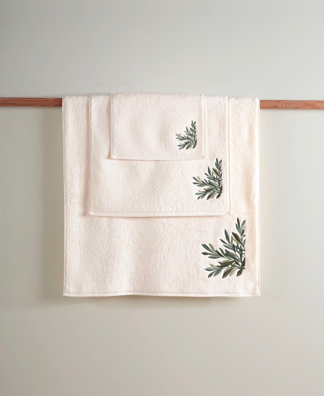 Esmeralda Sol Hand Towel - Syra Kalyva